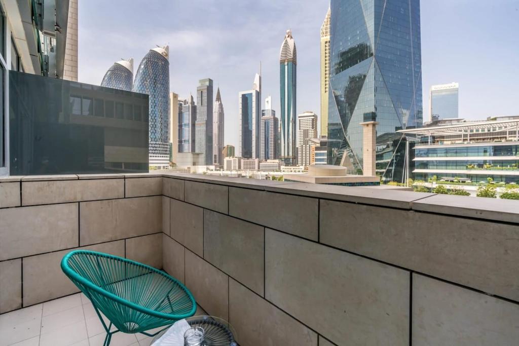 هتل سیلک هاوس نیولی فرنیشد استودیو فیسینگ دی ای اف سی وید پول اند جیم اکسس - Silkhaus newly furnished studio facing DIFC with pool and gym access