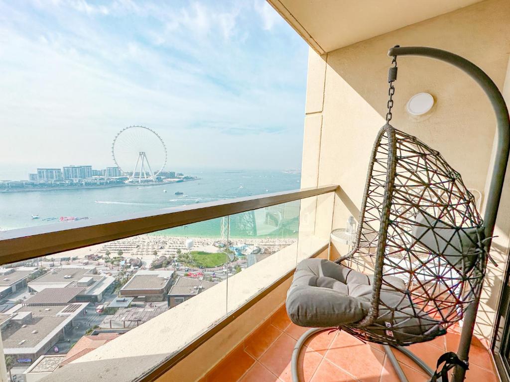 هتل جی بی آر آپارتمنتس بای هپی سیزن - JBR apartments by HAPPY SEASON