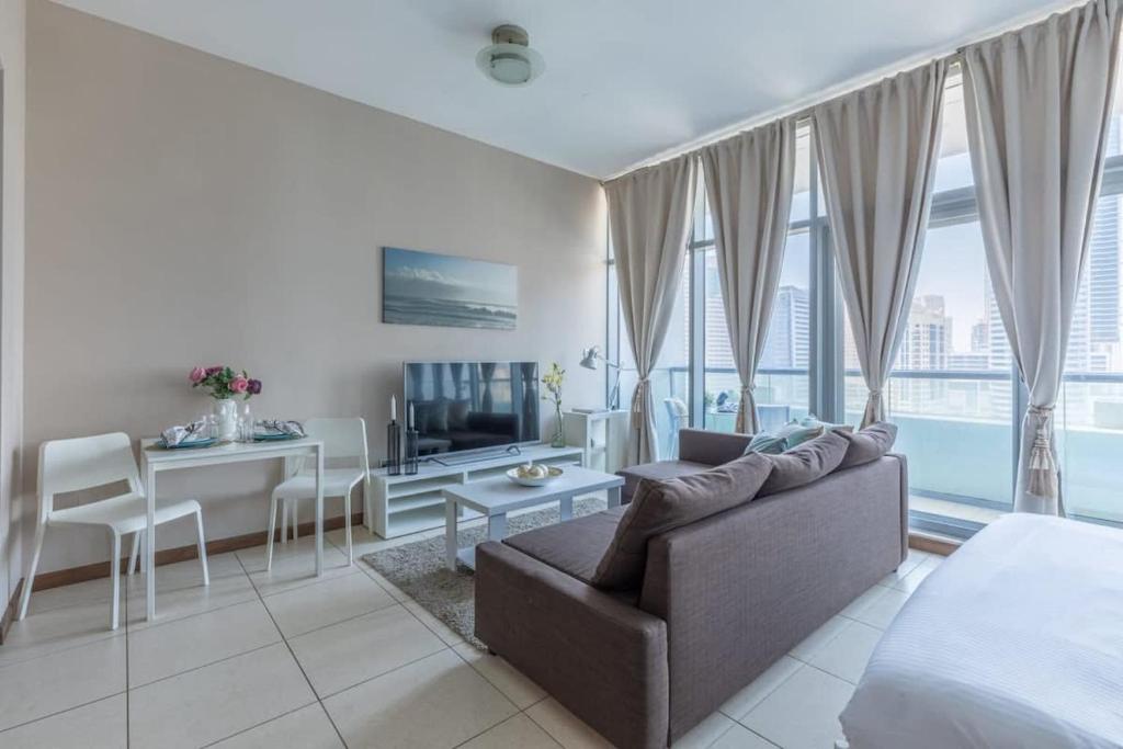 هتل فرنک پورترد - ایندیگو تاور - Frank Porter - Indigo Tower
