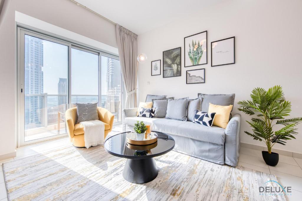 هتل لاویش 1BR ات مارینا تاورز دبی مارینا بای دلاکس هالید کمدز - Lavish 1BR at Marina Towers Dubai Marina by Deluxe Holiday Homes