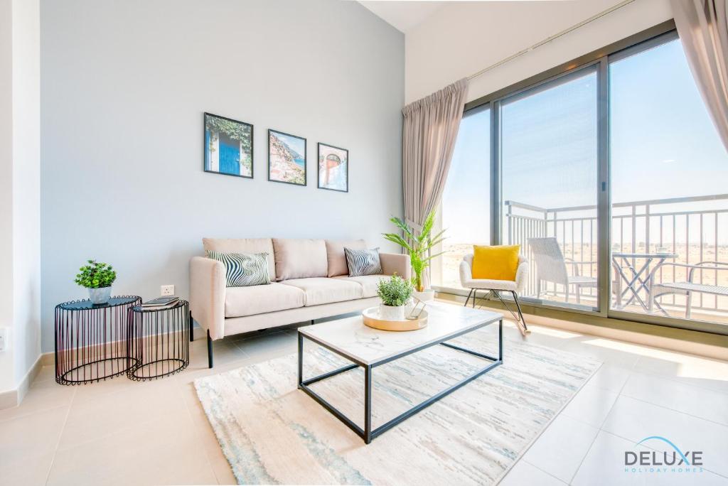 هتل ولکامینگ 1بی‌آر این تاون اسکوئر یونا دبی‌لند بای دلاکس هالیدی هومز - Welcoming 1BR in Town Square UNA Dubailand by Deluxe Holiday Homes