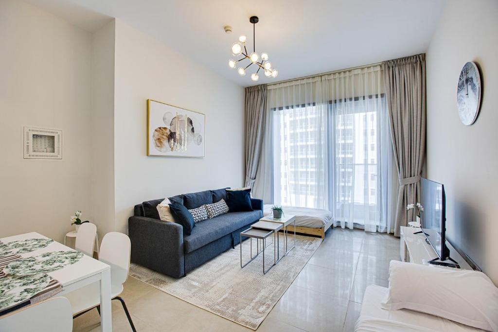 هتل وان بی دی آپت این اسپارکل تاور بای سوارفسکی بیگ کپاسیته - 1BD apt in Sparkle Tower by Swarovsky big capacity