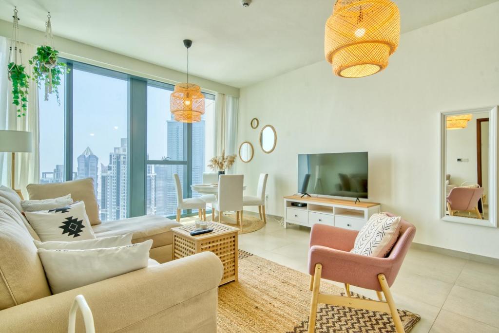 هتل بوهوی-شیک کازى ۱BR، مینتس تو برج خلیفه - Boho-Chic Cosy 1BR, minutes to Burj Khalifa