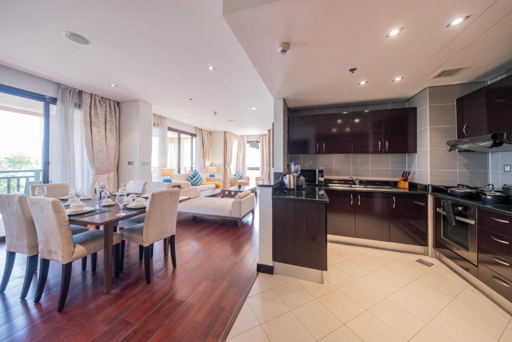 هتل لوکس گت اوی رویال امواج پالم جمیرا ریزورت آپارتمان هالیدی هوم - Luxe Getaways Royal Amwaj Palm Jumeirah Resort Apartment Holiday Home