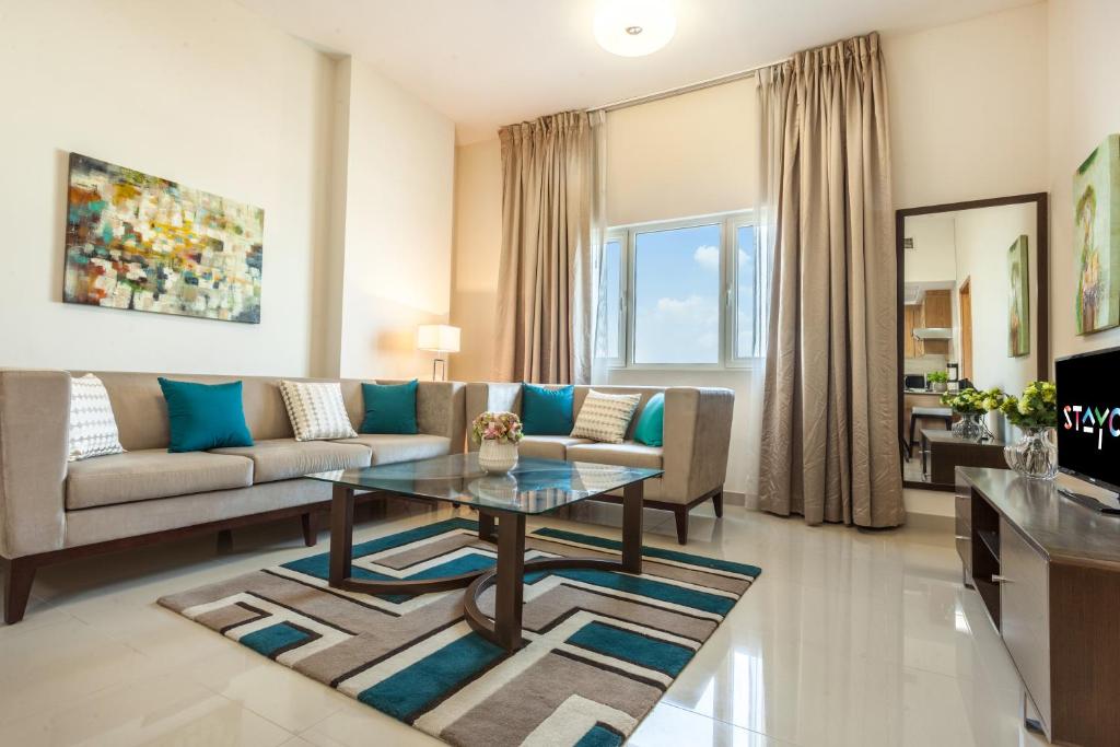 هتل استیکا هالیدی هومز - سابربیا - Staycae Holiday Homes - Suburbia