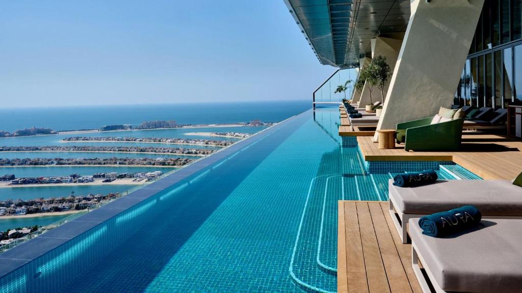 هتل ذ پالَم تاور دبی - THE PALM TOWER Dubai