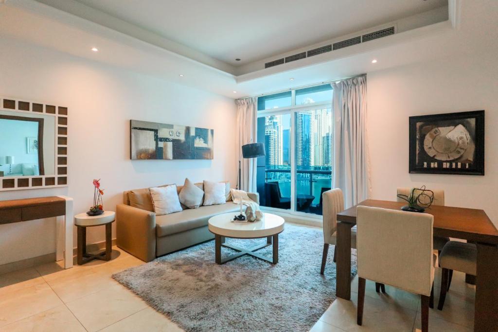 هتل های گسٹس - اسپیشس وان بی آر این دبی مارینا وید امیزینگ ویوز - HiGuests - Spacious 1BR in Dubai Marina With Amazing Views