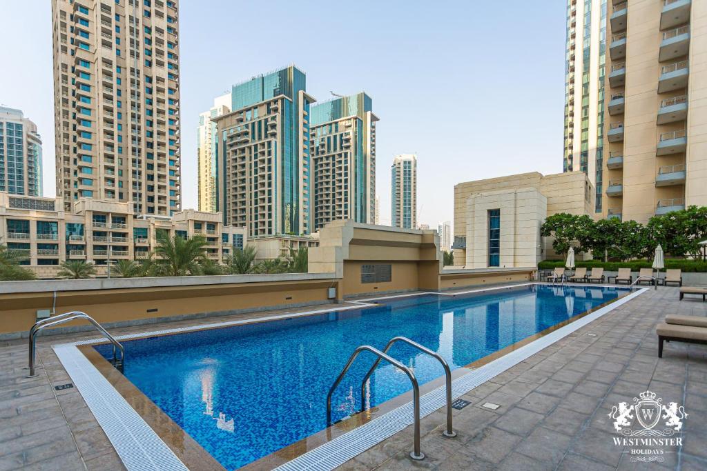 هتل وست‌مینستر کلارِن تاور - داون‌تاون - Westminster Claren Tower - Downtown