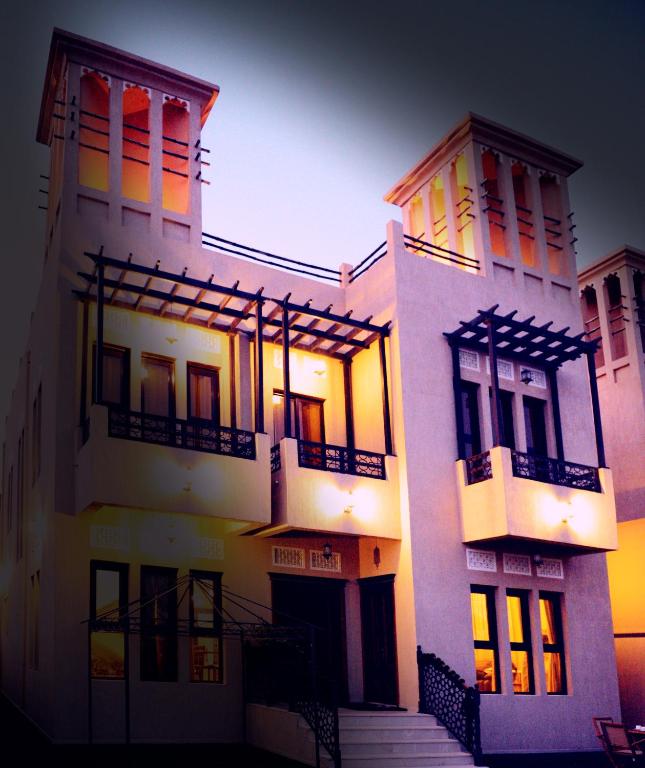 هتل کالیدوسکوپ Kaleidoscope