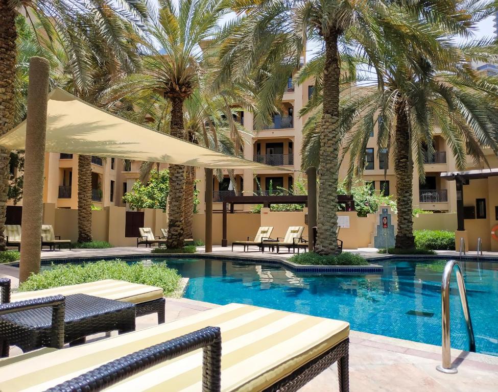 هتل میزون پریوه - لاکژی لیوینگ نکست تو دبی مال اند برج خلیفه - Maison Privee - Luxury Living Next to Dubai Mall & Burj Khalifa