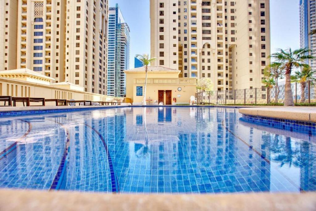 هتل جی بی آر بیچ واک ۲ بد رومز فرانت سی - Jbr beach walk 2 bedrooms front sea