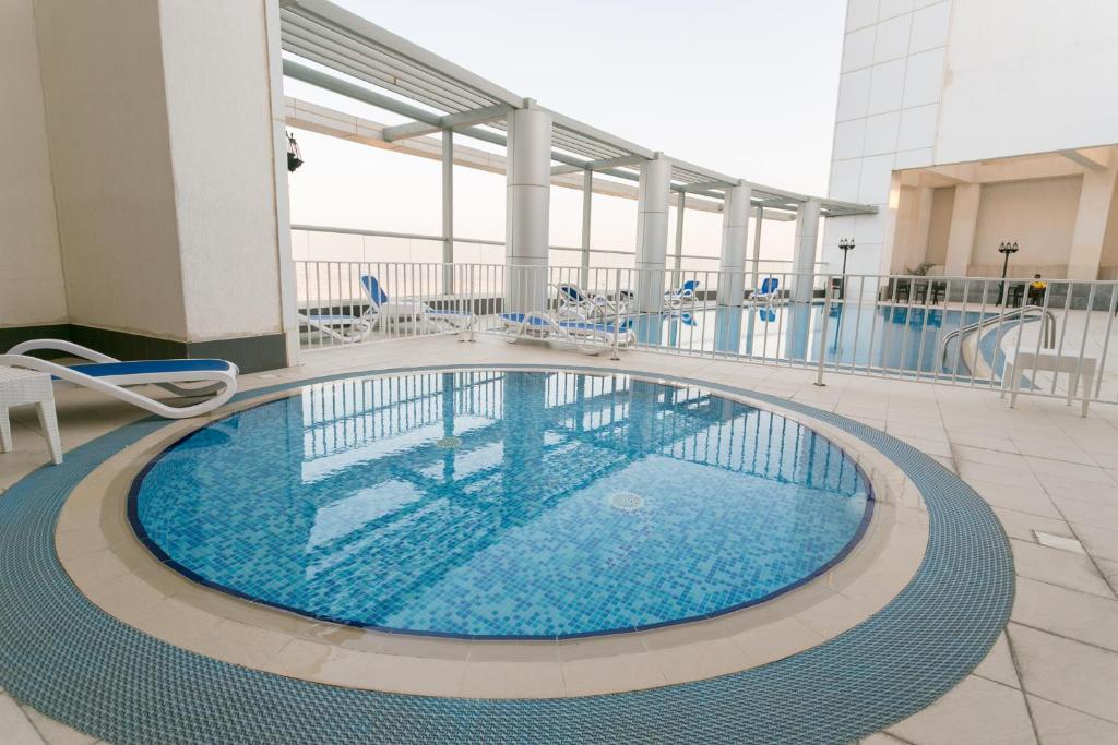 هتل نیر برج خلیفه، داون تاون - برج ال نجوم - Near Burj Khalifa, DownTown - Burj Al Nujoom