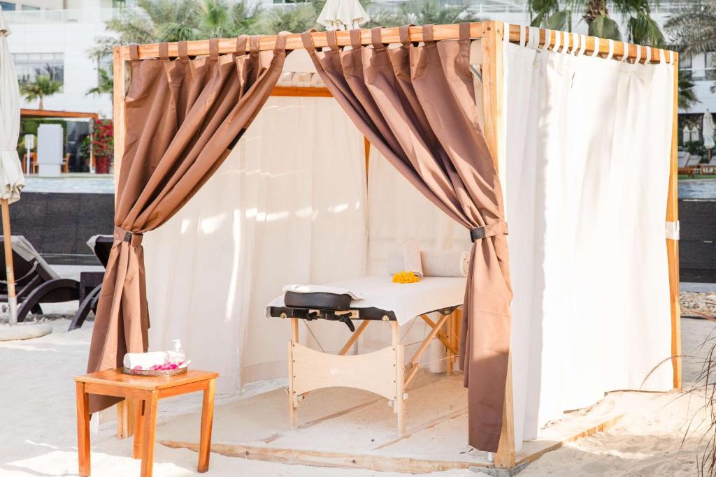 DoubleTree by Hilton Dubai Jumeirah Beach