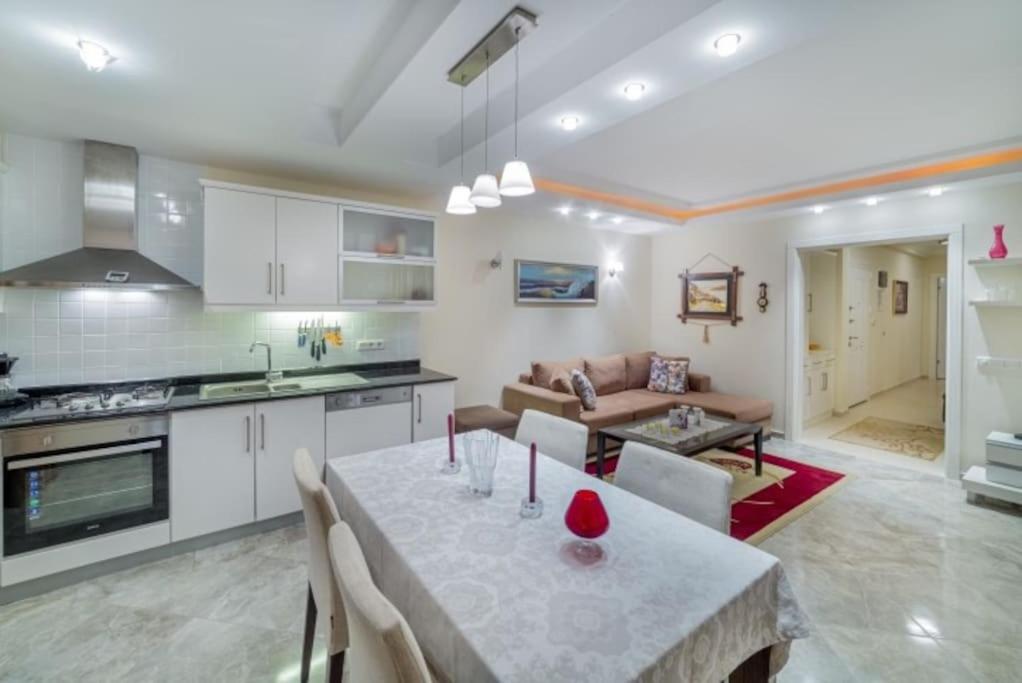 هتل لاکژری فلت 2 مینز فروم بیچ - Luxury flat 2 mins from beach