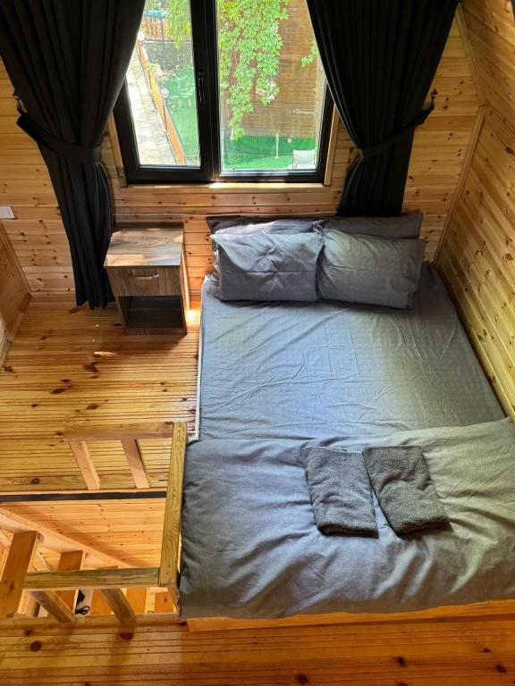 هتل یوروارلاکچای شلله بونگالوف اویرلری Yuvarlakçay Şelale Bungalov Evleri