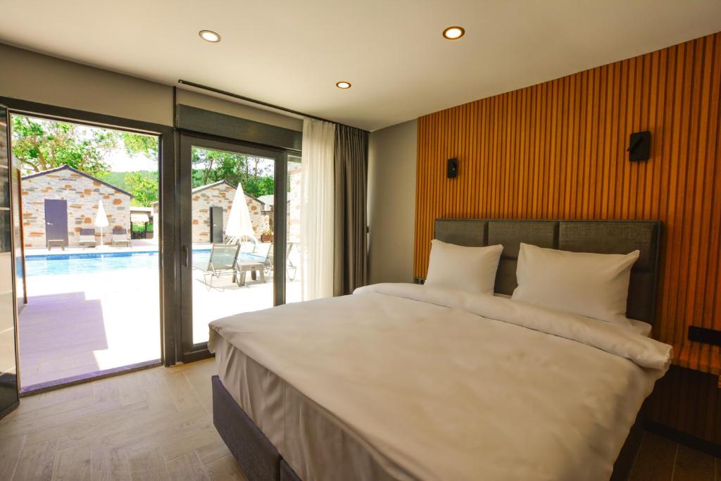 آغوا کاسا روزا بونگالوو هتل - Ağva Casa Rosa Bungalov Otel
