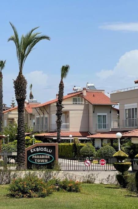 هتل اینتر اکسچی اوغلو پارادایس تاون ویلا این آنتالیا Entire Ekşioğlu Paradise Town Villa in Antalya