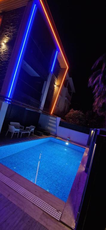 هتل پیسفول هالی دی ویلاز-لاکسری-جکوزی-سونا Peaceful Holiday Villas-Luxury-Jacuzzi-Sauna
