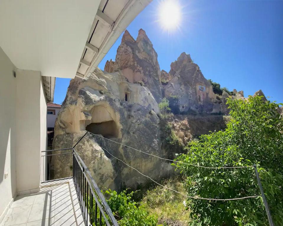 هتل پری کَپِدوکیا نابی دِ خروتن Peri Cappadocië Nabij de grotten