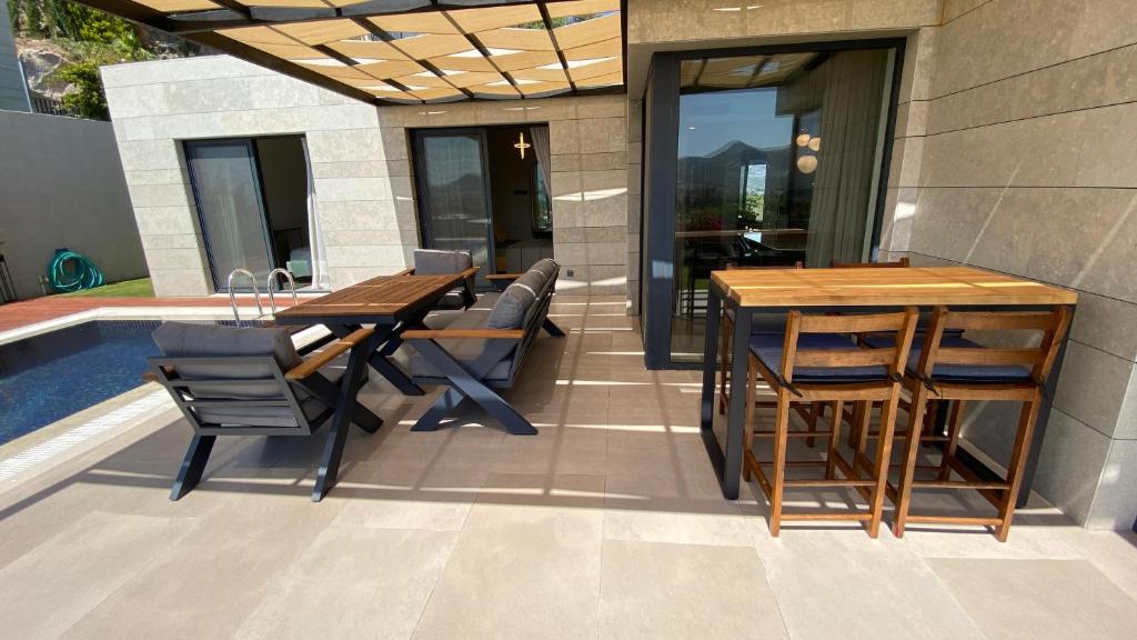 هتل ویلا سرنیتی Villa Serenity
