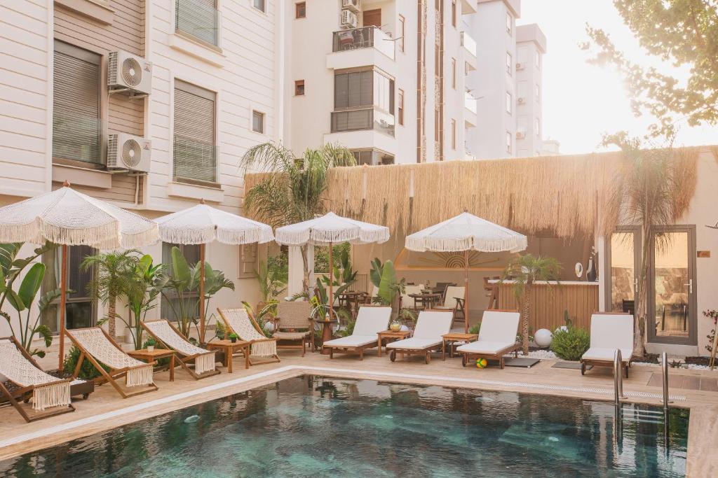 هتل لوس سوئیتس Los Suites