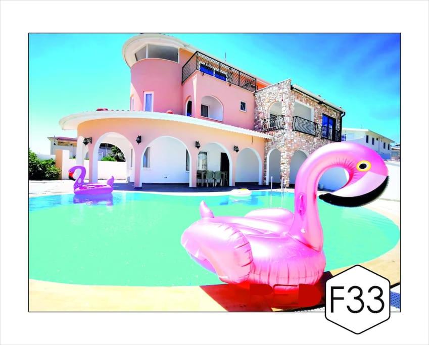 هتل رد اف سی و سه ویلا اوزل تاساریملی Red F33 Villa Özel Tasarımlı