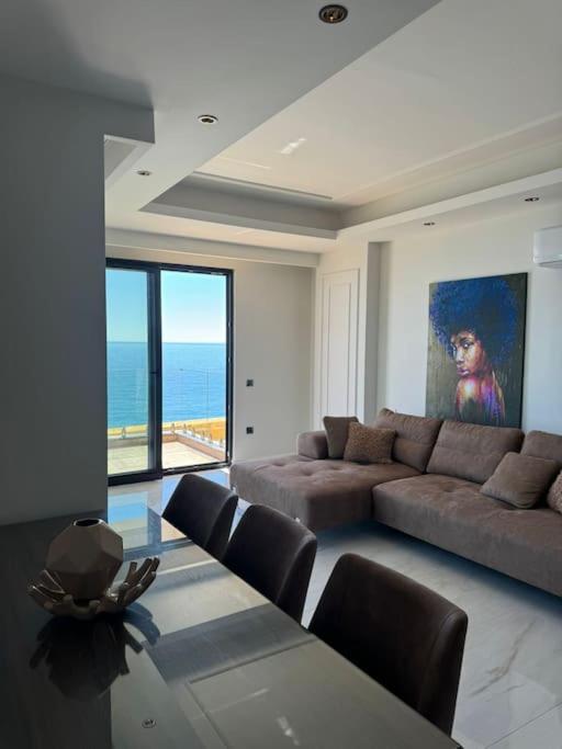 هتل آپارتمنتس چبجی تاورز - Apartaments Cebeci Towers