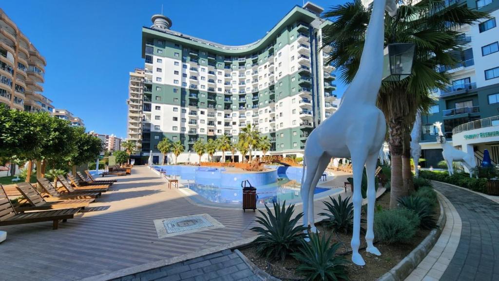 هتل 5 استار فسیلیتیز/ووکینگ دیستنس تو آمنیتیز اند د بیچ - 5 STAR FACILITIES/WALKING DISTANCE TO AMENITIES AND THE BEACH