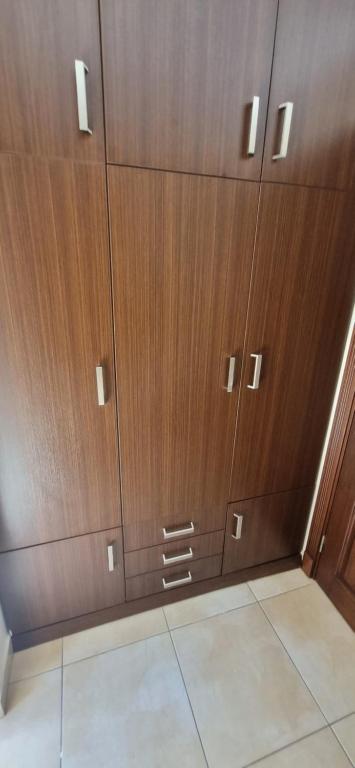 هتل کُرنت لوکژری آپارت - Corner Luxury Apart