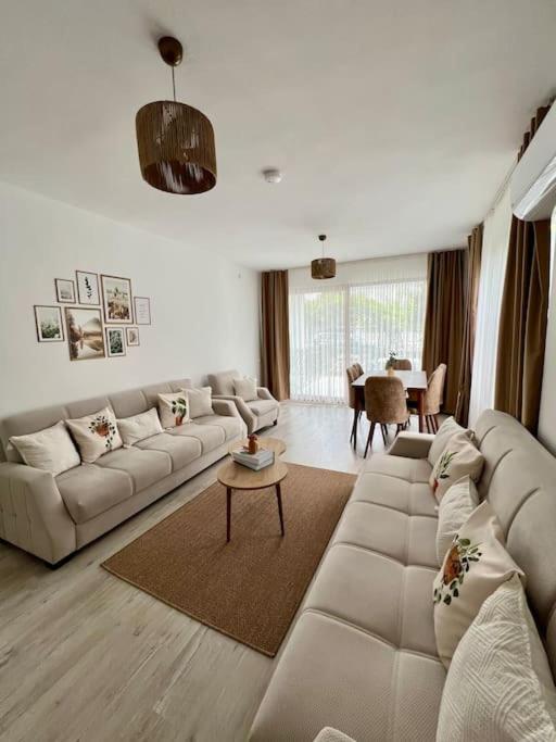 هتل گل هومز: دنیزه یاکین مرکنزی مدرن اوی - Gül Homes: Denize yakın merkezi Modern Ev