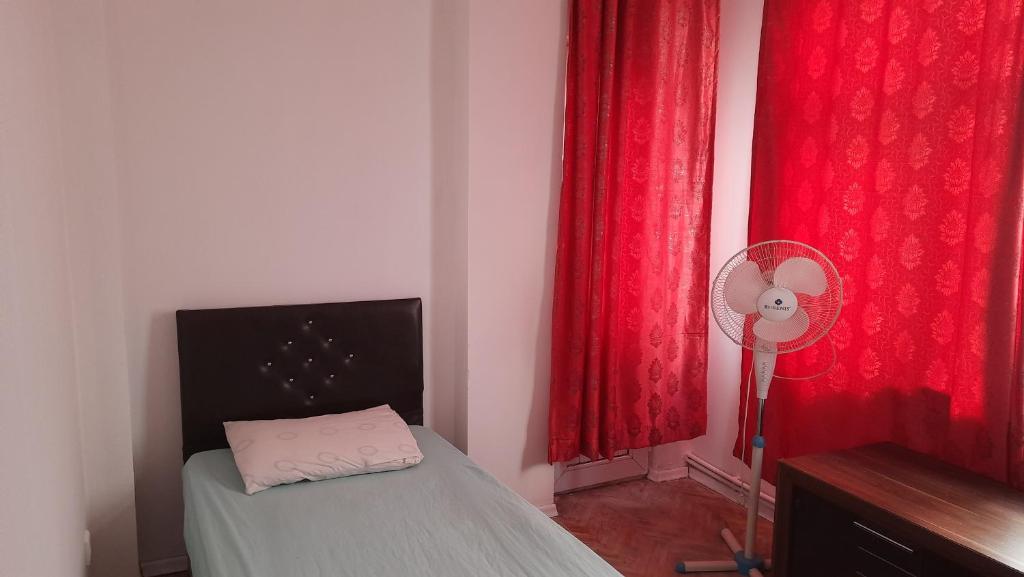 هتل شیری نوولر گست هاوس - Şirinevler Guest house