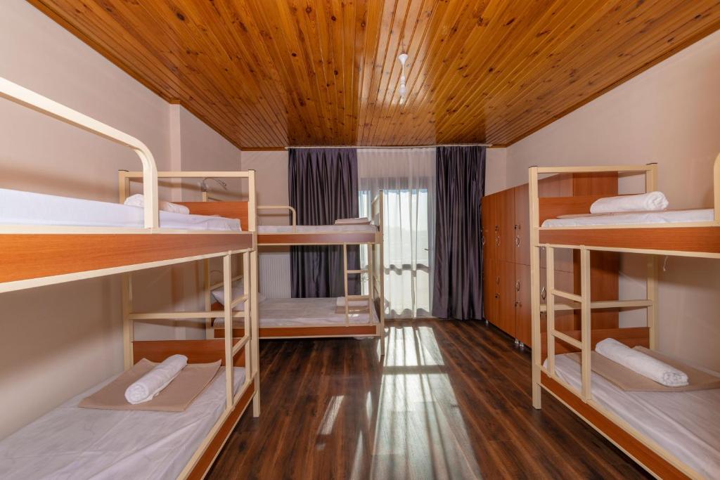 هتل تکسیمنترهاستل TaximCenterHostel
