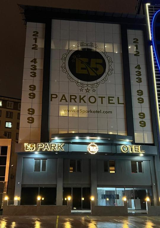 هتل ای 5 پارک اوتل - E5 PARK OTEL