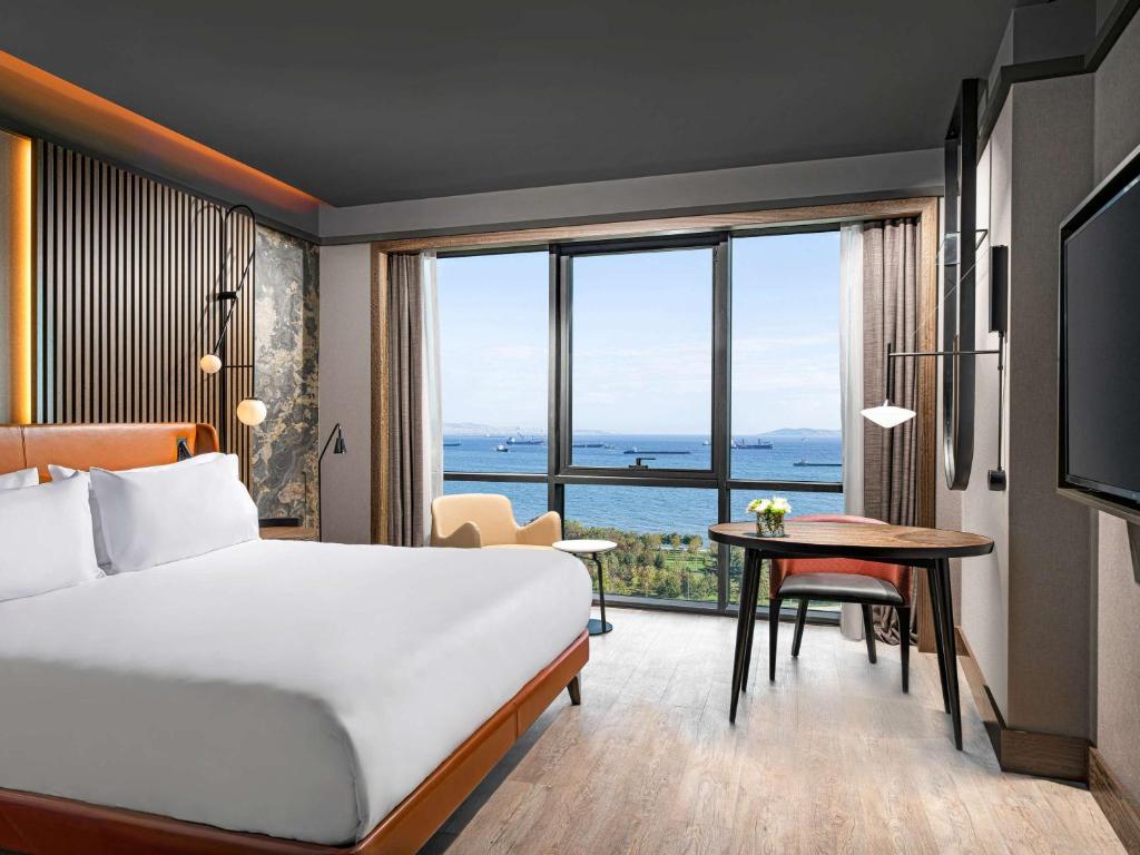 موون‌پیک هتل استانبول مارمارا سی - Mövenpick Hotel Istanbul Marmara Sea