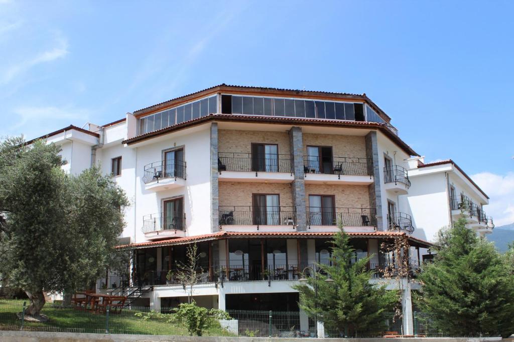 هتل مدیلا یاشلی یاشام و باکیم مرمزی - Medila Yaşlı Yaşam ve Bakım Merkezi