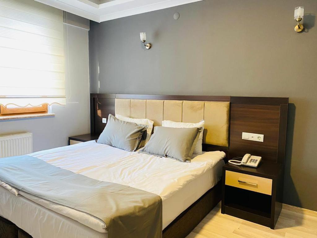 انیماس بوتیک هتل Animos Butik Otel