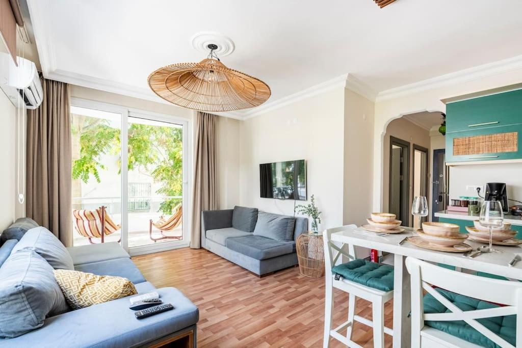 هتل آنتالیا نو فور لاکچری کامفورت آرت دیزاین هاوس Antalya NO4 Luxury Comfort Art Design House