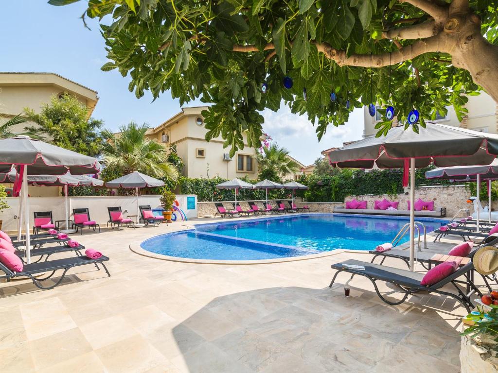 هتل کالن سوئیتس ۲۰۱ Kalkan Suites 201