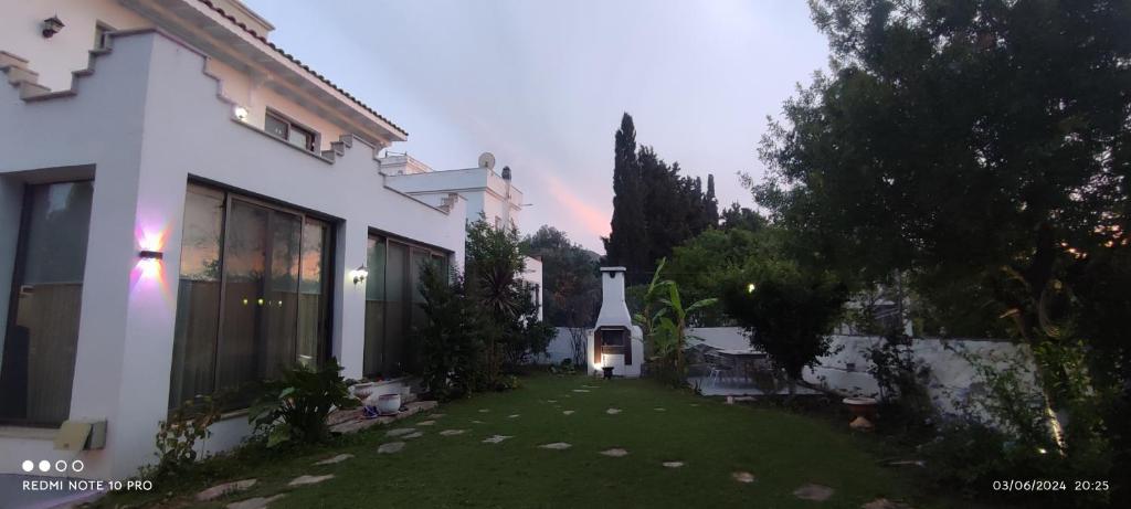 هتل ویلاموز - Villamuz