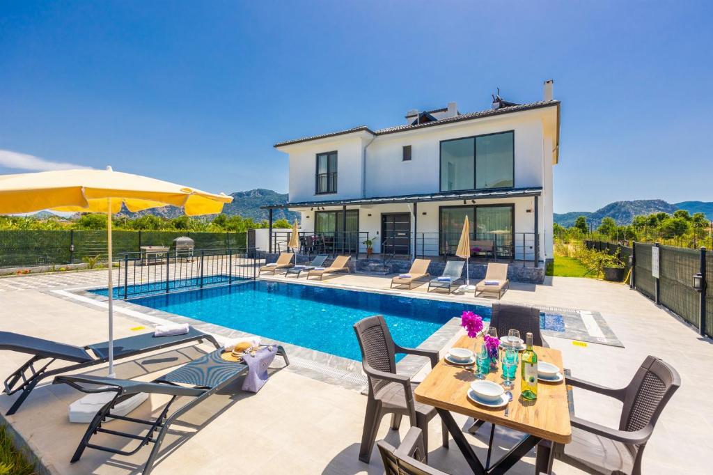 هتل ویلای واندری Villa Wonder