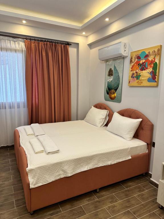 1 Double Room