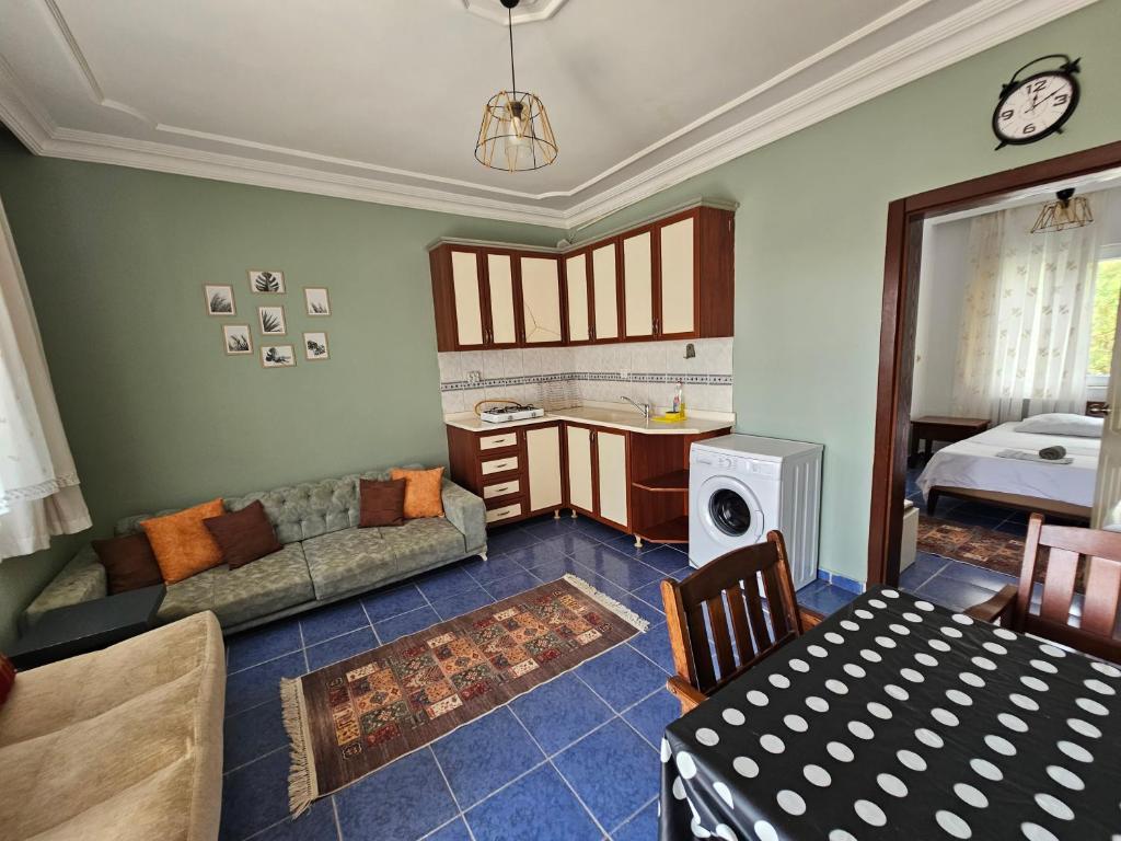 هتل بل هومز آپارت BelHomes Apart