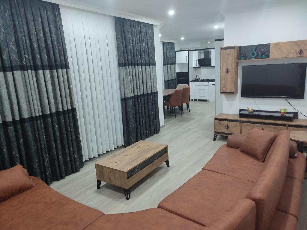 هتل توآنا سوئیت آپارت - Tuana Suit Apart