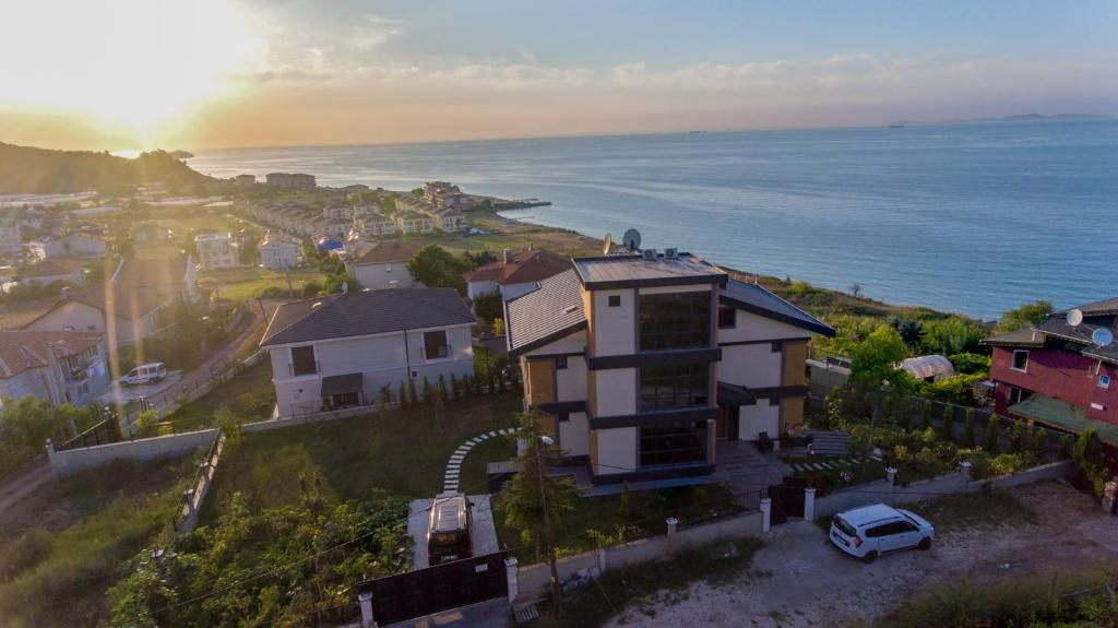 LUXURY VILLA FOUR FOURLEX (YALOVA)