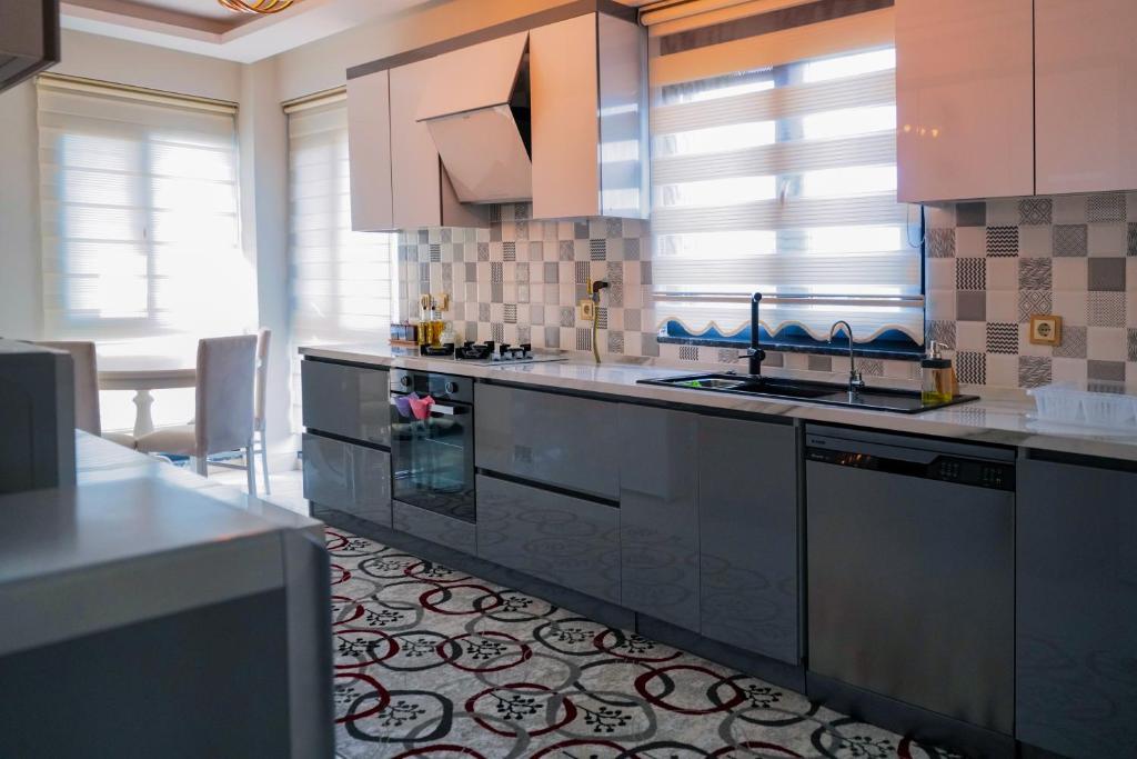 LUXURY VILLA FOUR FOURLEX (YALOVA)