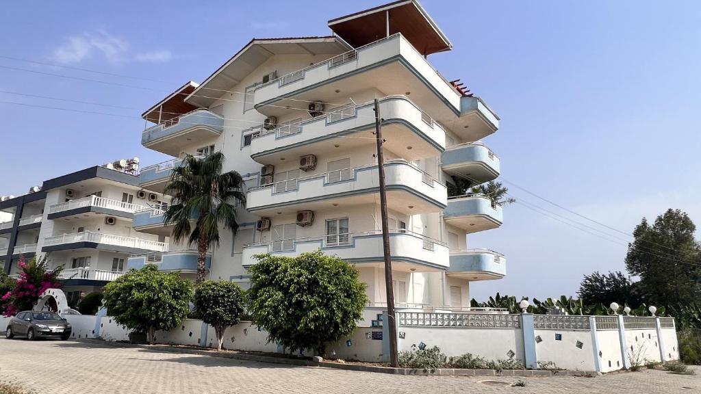 هتل مارینا رزیدنس سوئیت ۵ Marina Residence Suit 5