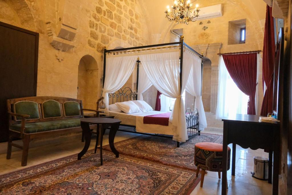 هتل MİRSTONE TARİHİ KONAK (Hotel), Mardin (Turkey) Deals