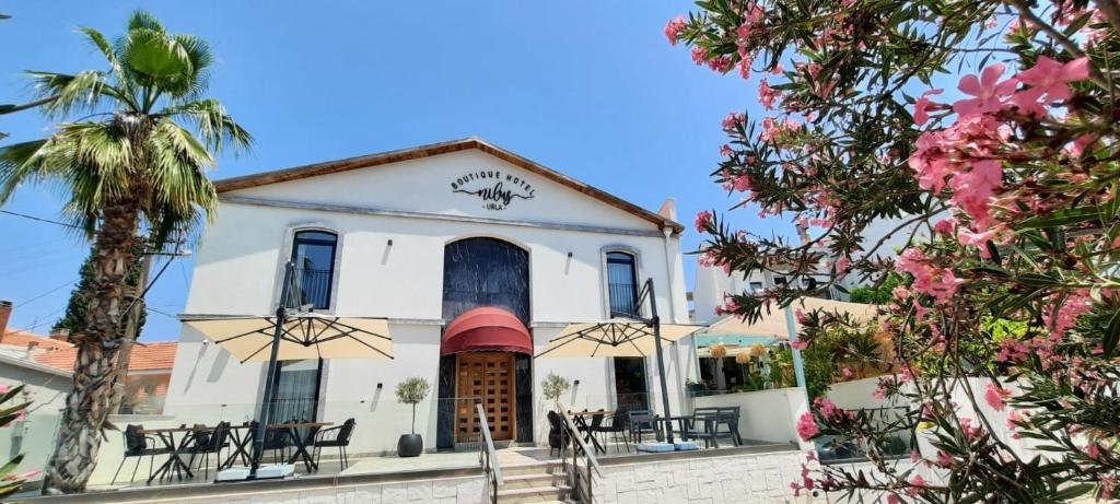 نیلوس بوتیک هتل - Nilus Boutique Hotel
