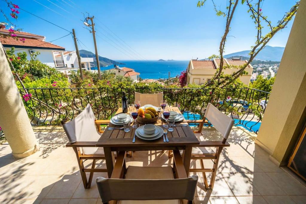Azure Apartment with Sea view in Kalkan