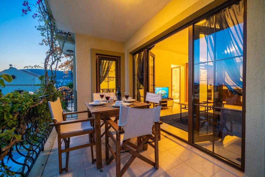 Azure Apartment with Sea view in Kalkan